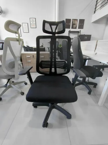 Cadeira Presidente Ergonômica Ergo em Tela - Escritório