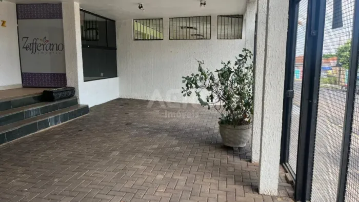 Casa para venda com 350 m² e 3 quartos em Vila Santa Clara, Bauru - SP