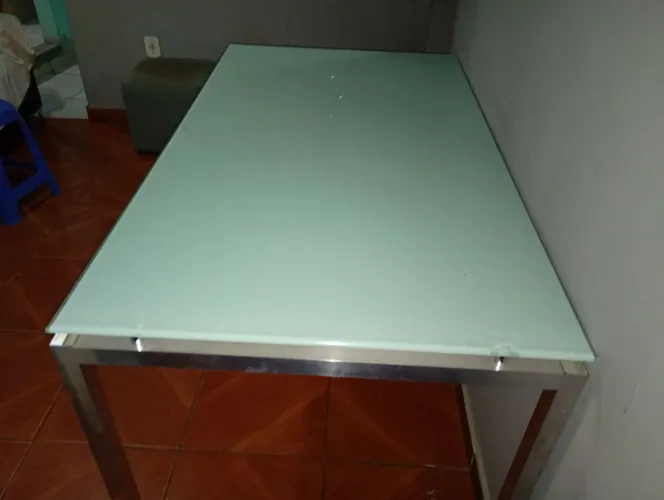 Messa de sala usado excelente. Vidro sob medida 