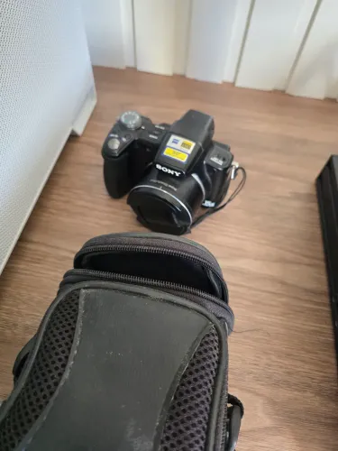 Câmera Sony Dsc H 50 funcionando