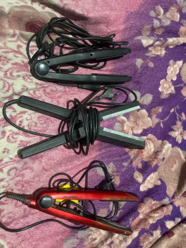 Vendo três pranchas de cabelo