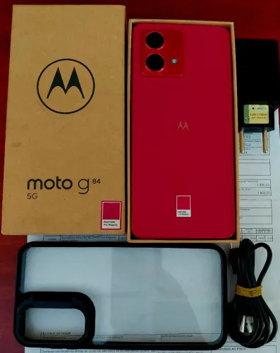 Moto G84 5G//256 GB//Tela 120 Hz//NFC//Snapdragon//Completo com NF!!