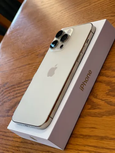 TROCO OU VENDO IPHONE 14 PRO MAX