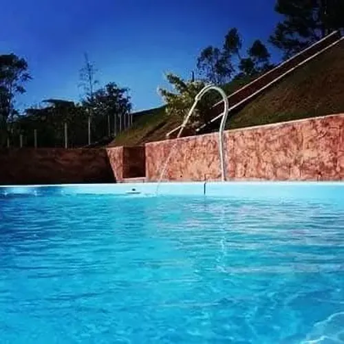 Chácara com piscina para festas ou temporada em Jacareí SP