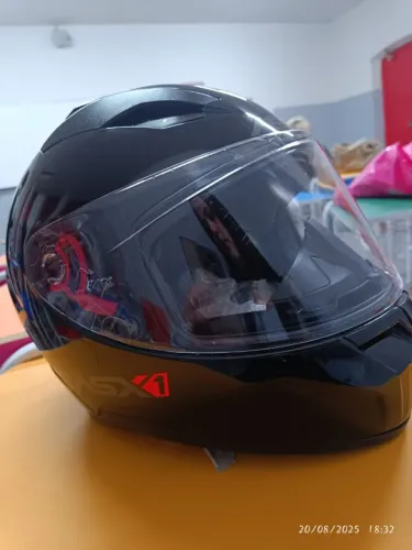 Capacete ASX