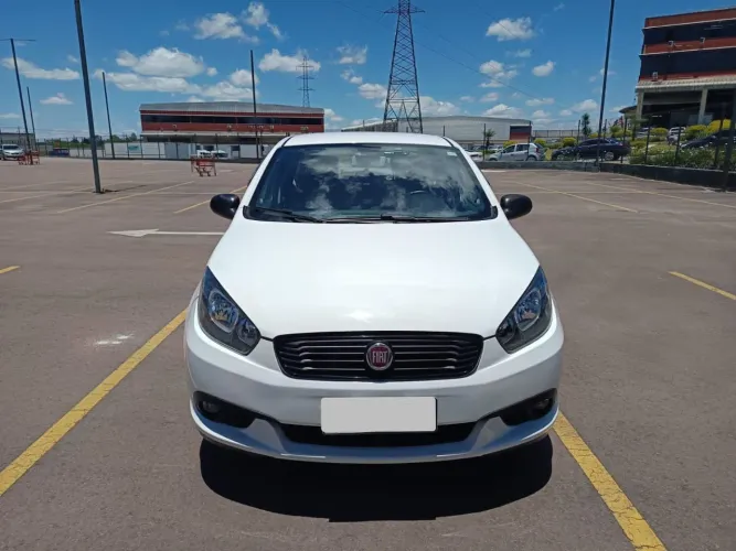 Grand Siena 1.4 EVO 2021 Completo - Preparado de fábrica p/ GNV - R$ 51.000