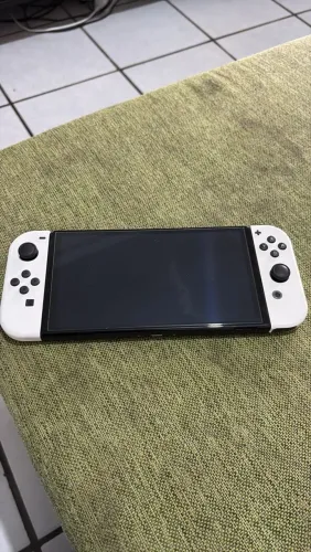Vendo nitendo switch oled