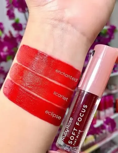 Batom líquido Tint Blur Soft Focus Ruby Rose Enchanted, Scarlet, Eclipse