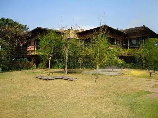 Casa para comprar com 4 suítes, 7 vagas, quadra tenis, 950m² - Jardim Guedala, São Paulo S