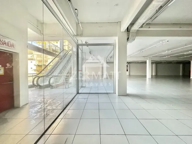 Loja para alugar por R$ 140.000/mês - Centro - Blumenau/SC