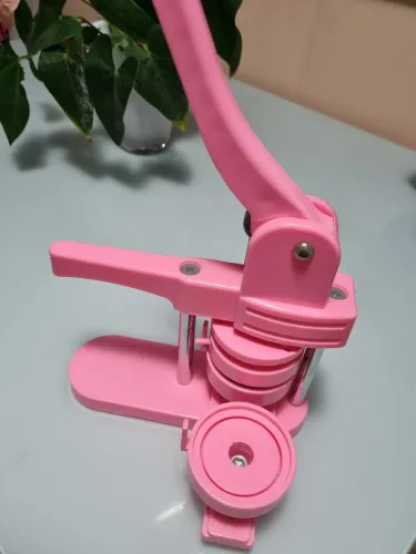 Máquina de bottons
