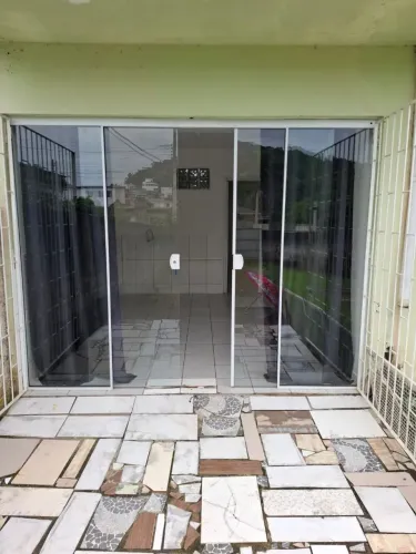Alugo Kitnet