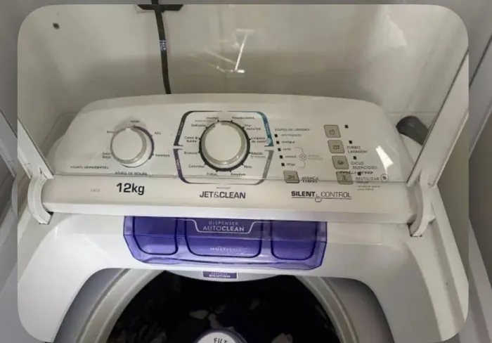 MÁQUINA DE LAVAR ELETROLUX 12KG 127V