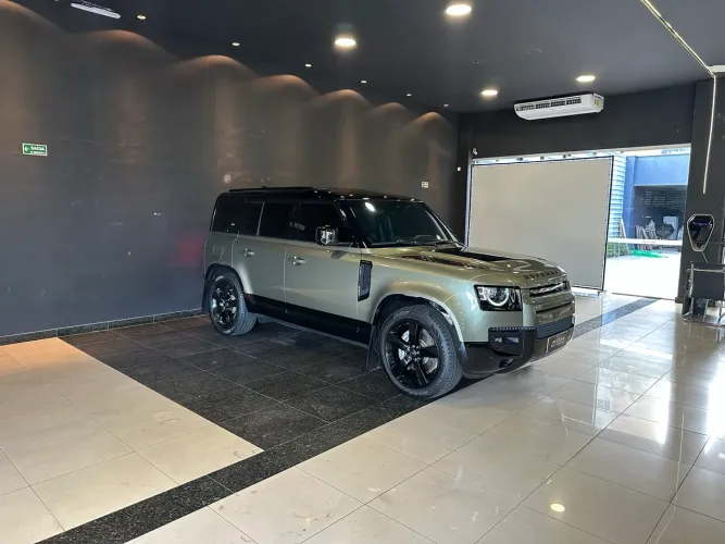 Land Rover Defender 110 X-dy. D300 HSE Mhev DIE AUT 2024