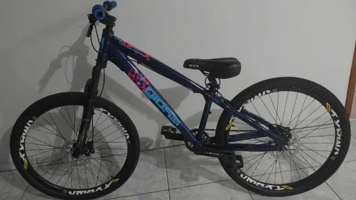 Vendo bicicleta Gios aro 16 R$ 1.500,00
