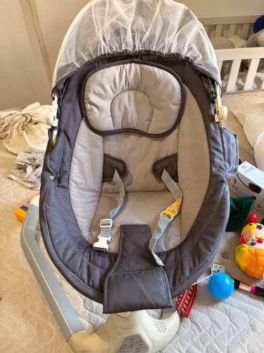 vende-se cadeira de descanso e balanço de bebê