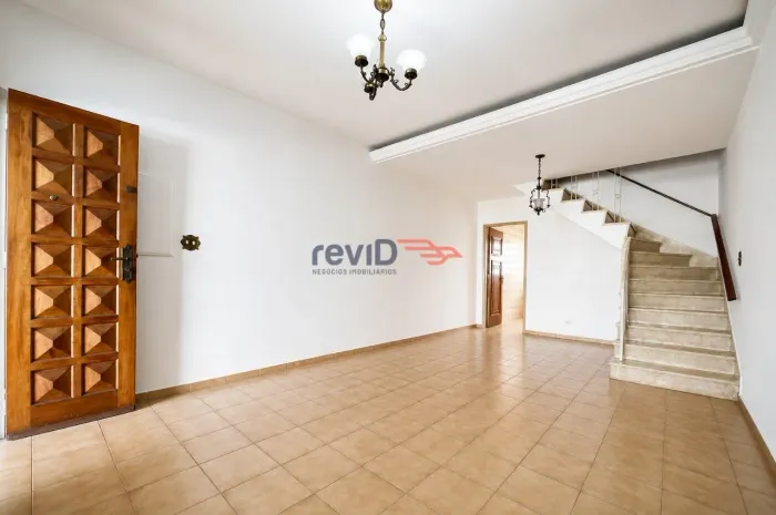 Casa- Saude - 04 quartos - 01 vaga - proximo ao metro - Pacote de locação : 4.751,00