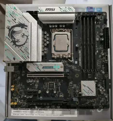 Vendo Placa-Mãe MSI B760M GAMING PLUS WIFI - Completa e em ótimo estado!