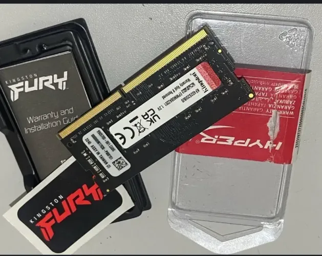 Memoria 8 giga ddr4 hypery fury 3200 mhz para notebook 