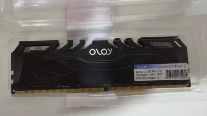 Memória RAM 8GB DDR4 3200MHz OLOy CL16 - Excelente Custo-Benefício