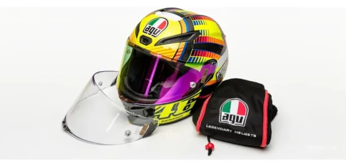 Capacete