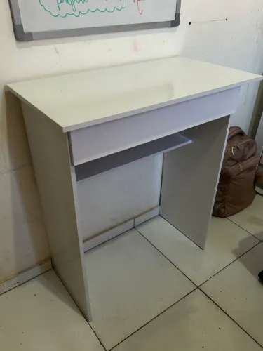 ESCRIVANINHA PEQUENA COM GAVETA