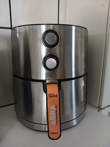 AIR FRYER