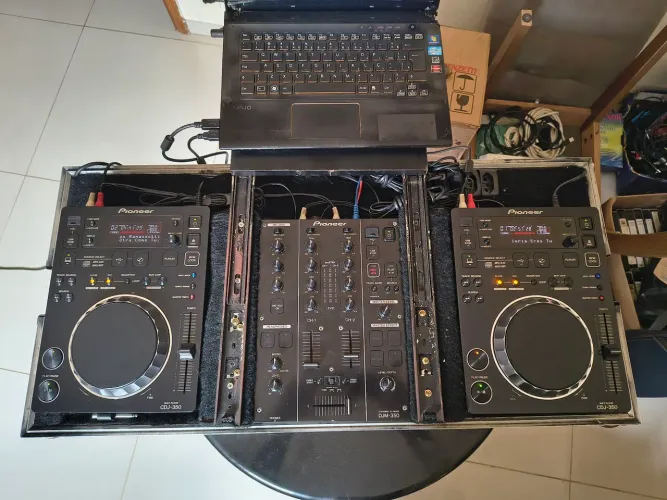 Vendo, Kit Cdj 350+Mix Djm 350+Case Com Plataforma Para Notebook