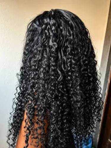 Cabelo cacheado indiano premium