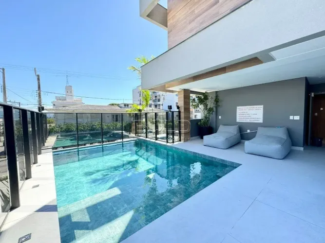 Apartamento novo com terraço e 2 suítes em Coqueiros