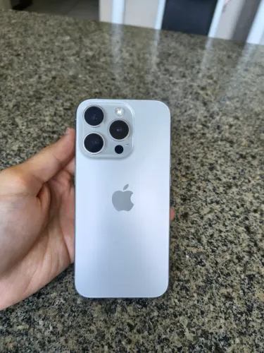iPhone 15 Pro 86% original 128gb Branco
