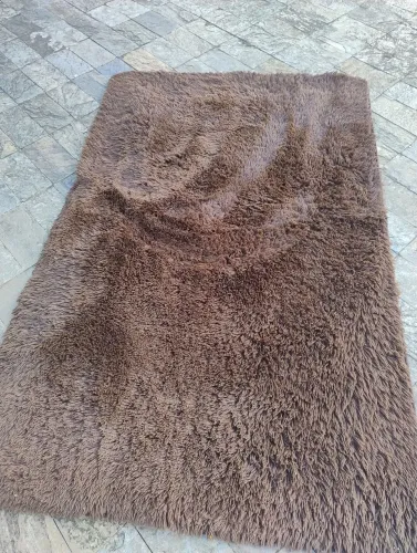 Vendo Tapete Felpudo - R$ 130,00- Tamanho 2,00x1,50
