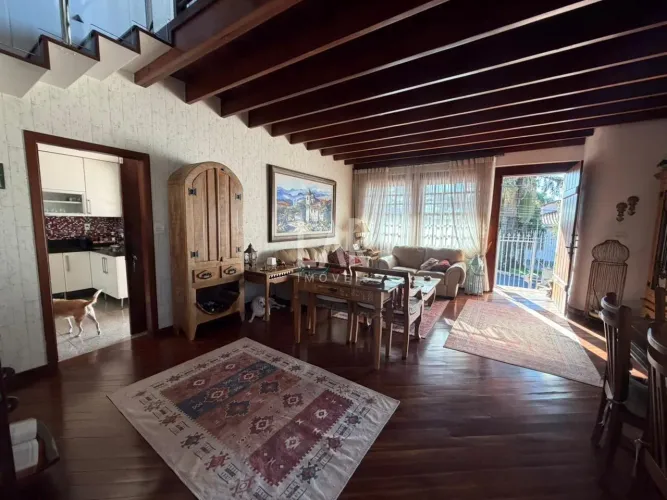 Casa à venda, 5 quartos, 2 suítes, 4 vagas, Belvedere - Belo Horizonte/MG