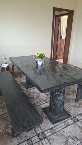 Mesa de ardósia