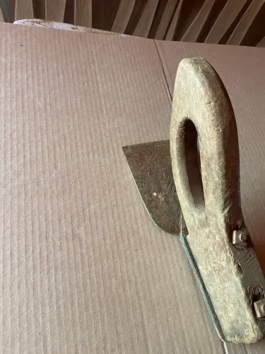 Enxó. Relíquia decoração. Objetos antigos
