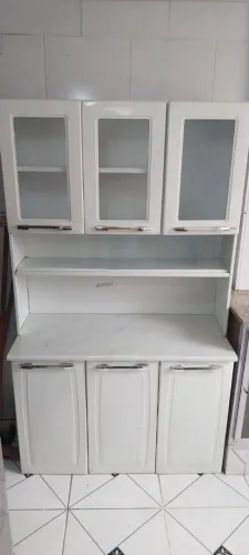 Armário de cozinha Branco.
