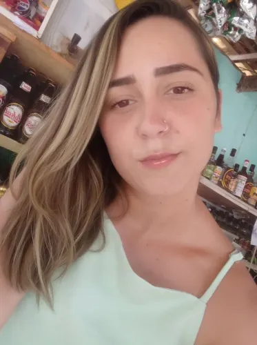 Tenho experiência como garçonete