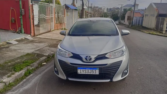 Toyota Yaris XL Sedan 1.5 Flex 16V 4P Aut. 2019