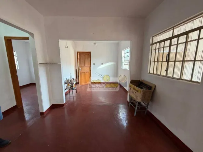 Casa com 3 dormitórios para alugar, 160 m² por R$ 1.872,47/mês - Parque das Américas - Ube
