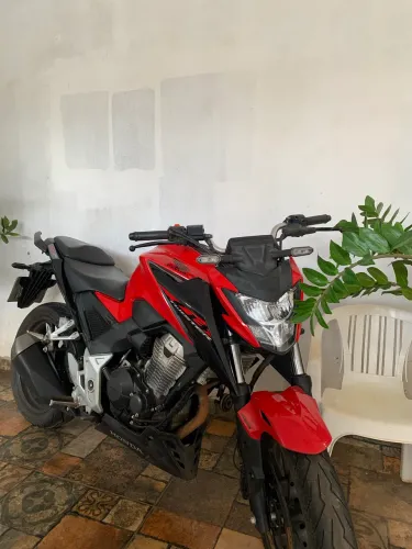Vende-se twister 300