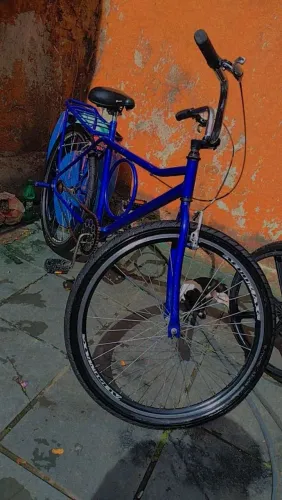 BIKE AZUL ROYAL ARO 26 - LINDA, CONSERVADA E PRONTA PRA RODAR! ?