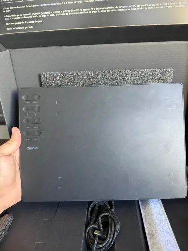 Mesa Digitalizadora Zinnia Momentum MT100