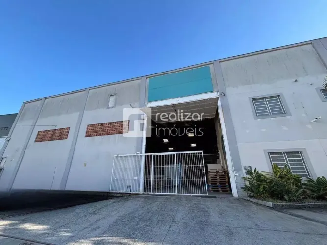 Galpão comercial no Bairro Areias, São José