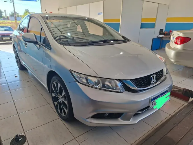 Honda Civic Sedan LXR 2.0 Flexone 16V Aut. 4P 2015