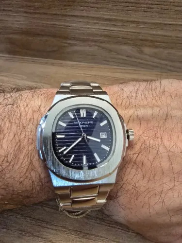 Patek Philippe Nautilus mostrador azul fundo vidro 40mm aço 316L