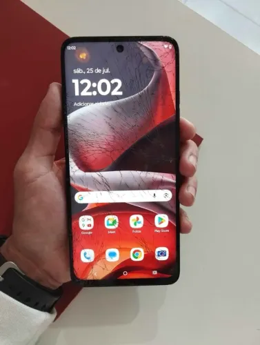 Motorola G15 - Tela trincada