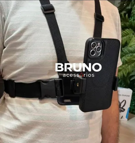 Suporte de Peito Articulado para Smartphone e Ação
