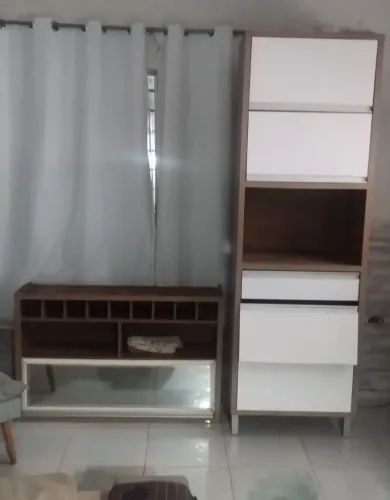 Armário torre de cozinha + armário suspenso