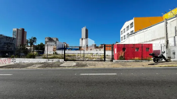 Terreno comercial para locação no Centro em Campinas - SP