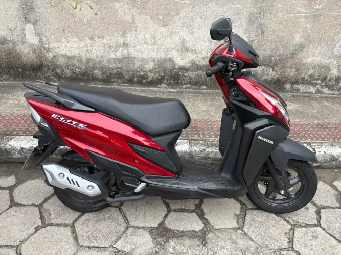 Honda Elite 125 ano 2027 - NOVINHA